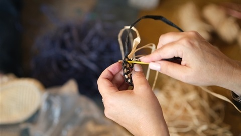 Raffia weaving