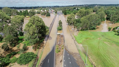 Aerial of Logan River in flood 2022.jpg