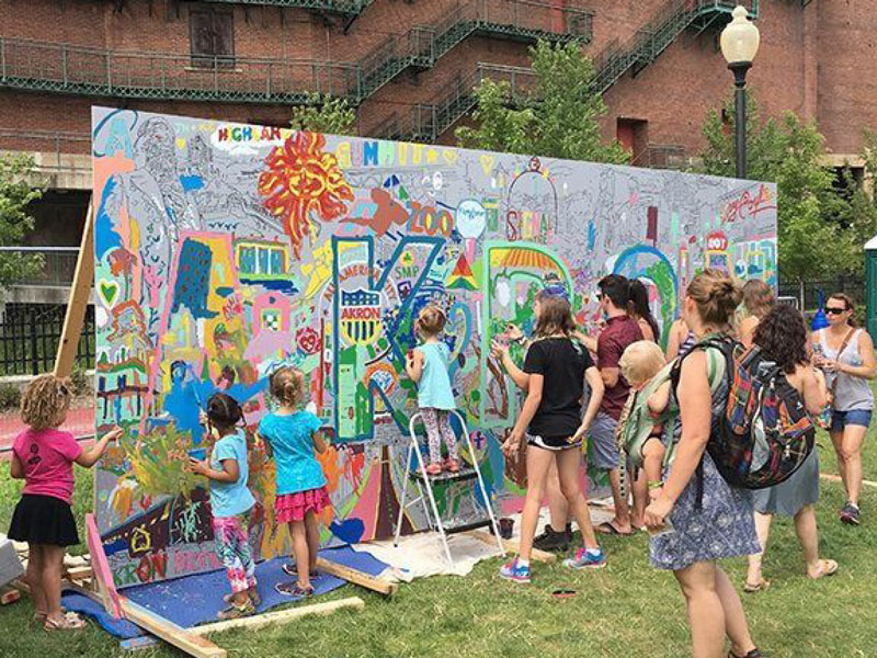 Collaborative temporary artwork