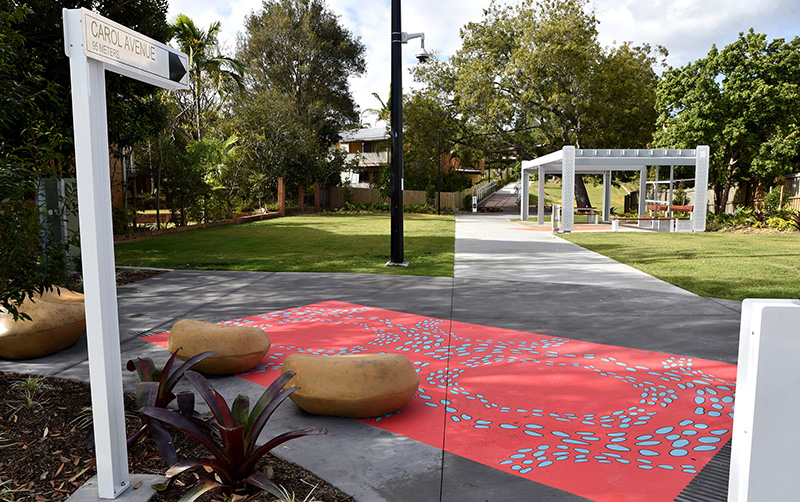 Carol Avenue to Laurinda Crescent Pathway