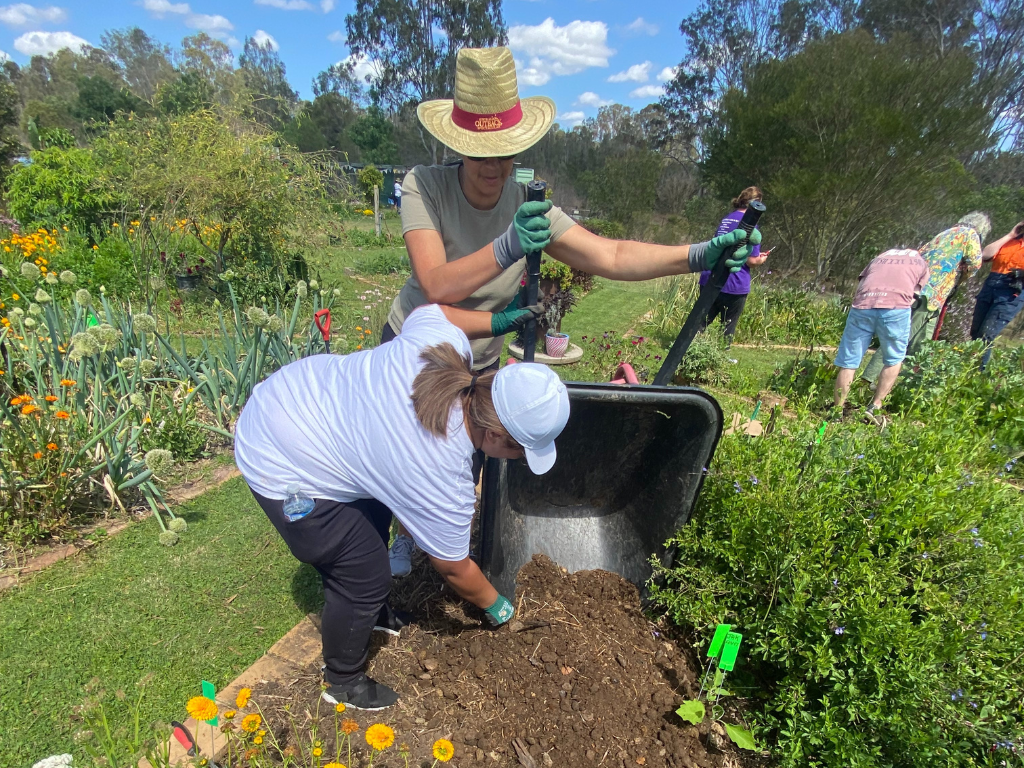 Volunteers at Jimboomba Community Garden