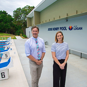City of Logan Mayor Darren Power and Olympic gold medallist, Jodie Henry OAM open the new Jodie Henry Pool at the Logan North Aquatic Centre.