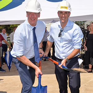 Meadowbrook Health, Knowledge and Wellness Precinct sod turn.