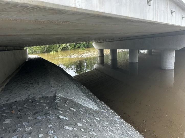 View of underneath the Norris Creek Bridge during Cyclone Alfred showing the level of water well under the bridge